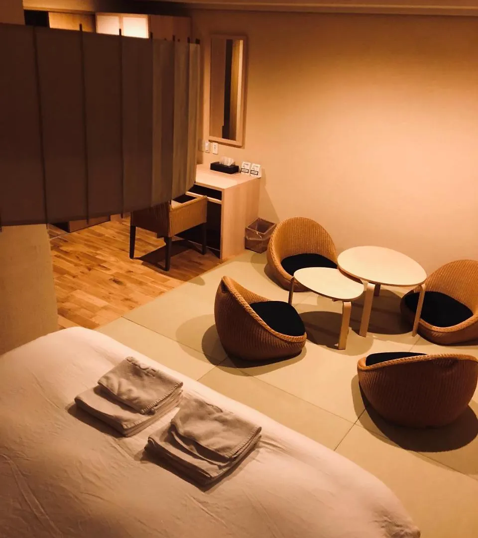 Iyasu Hostel 札幌市